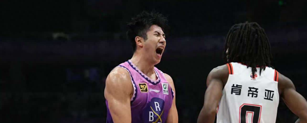 上海男篮遭遇困境,球迷担忧 上海男篮遭遇困境,球迷担忧