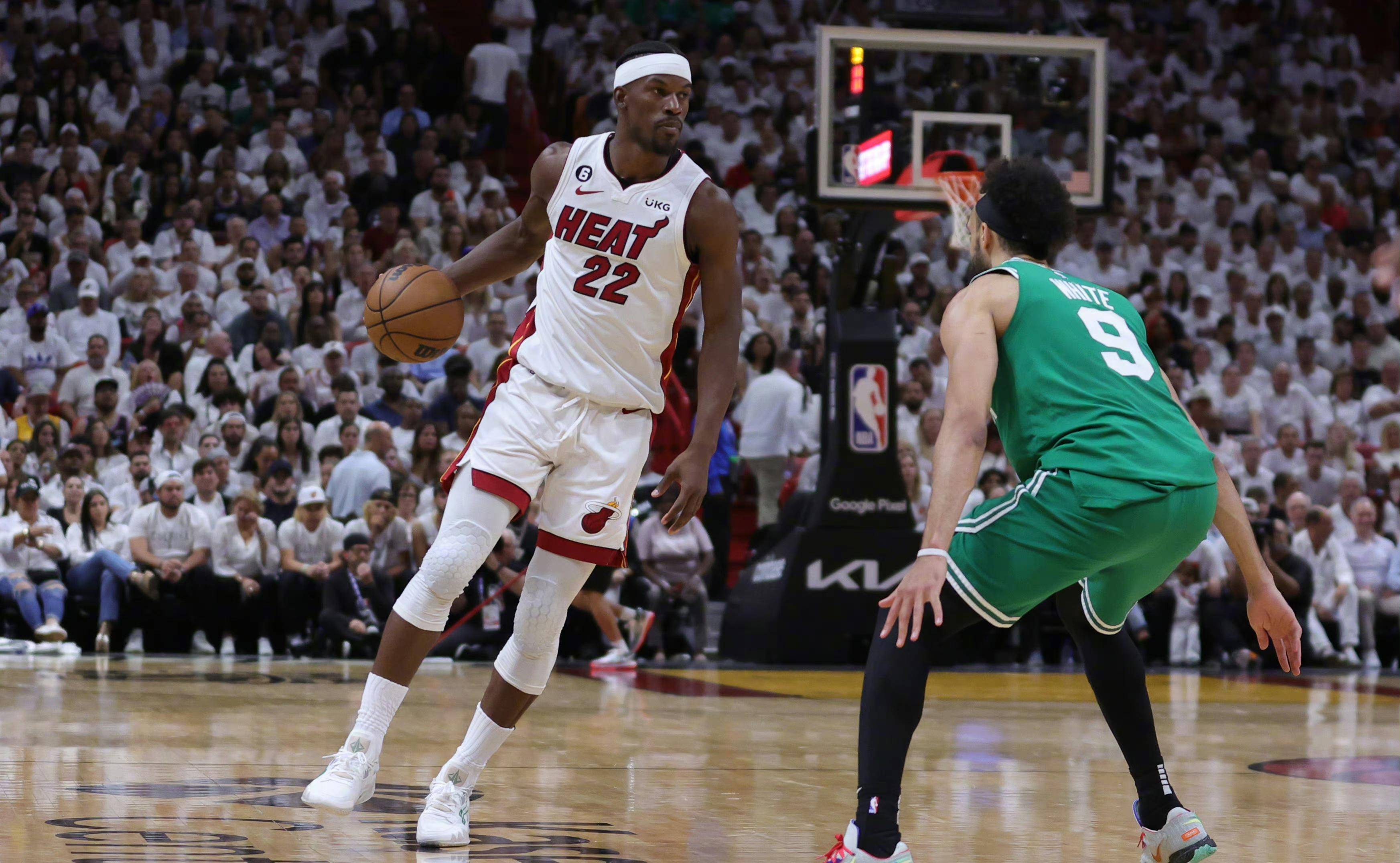 热火逆转凯尔特人，东部半决赛晋级