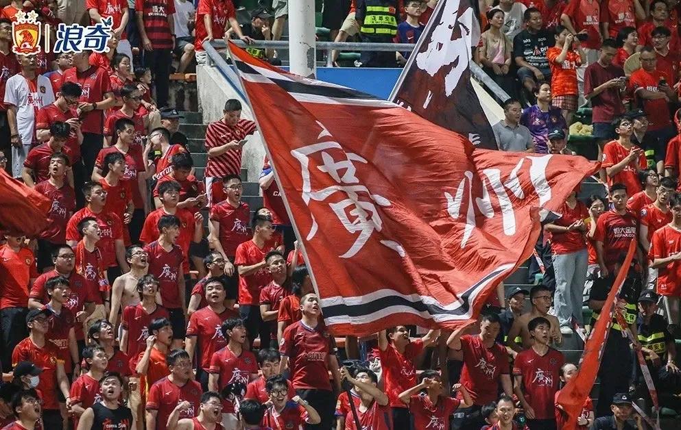 河北华夏幸福盼胜广州恒大，实力对决看谁更胜一筹