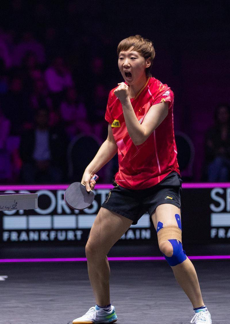 法兰克福备战关键比赛，斩获胜利的简单介绍