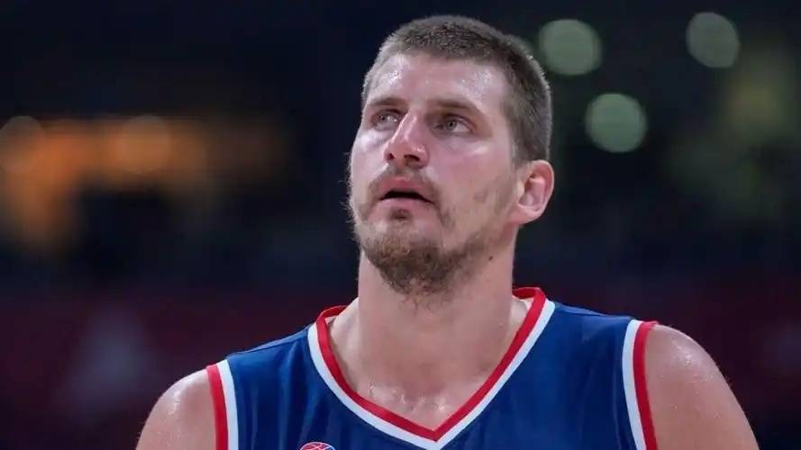 掘金抢夺西部第一，约基奇成为最大功臣