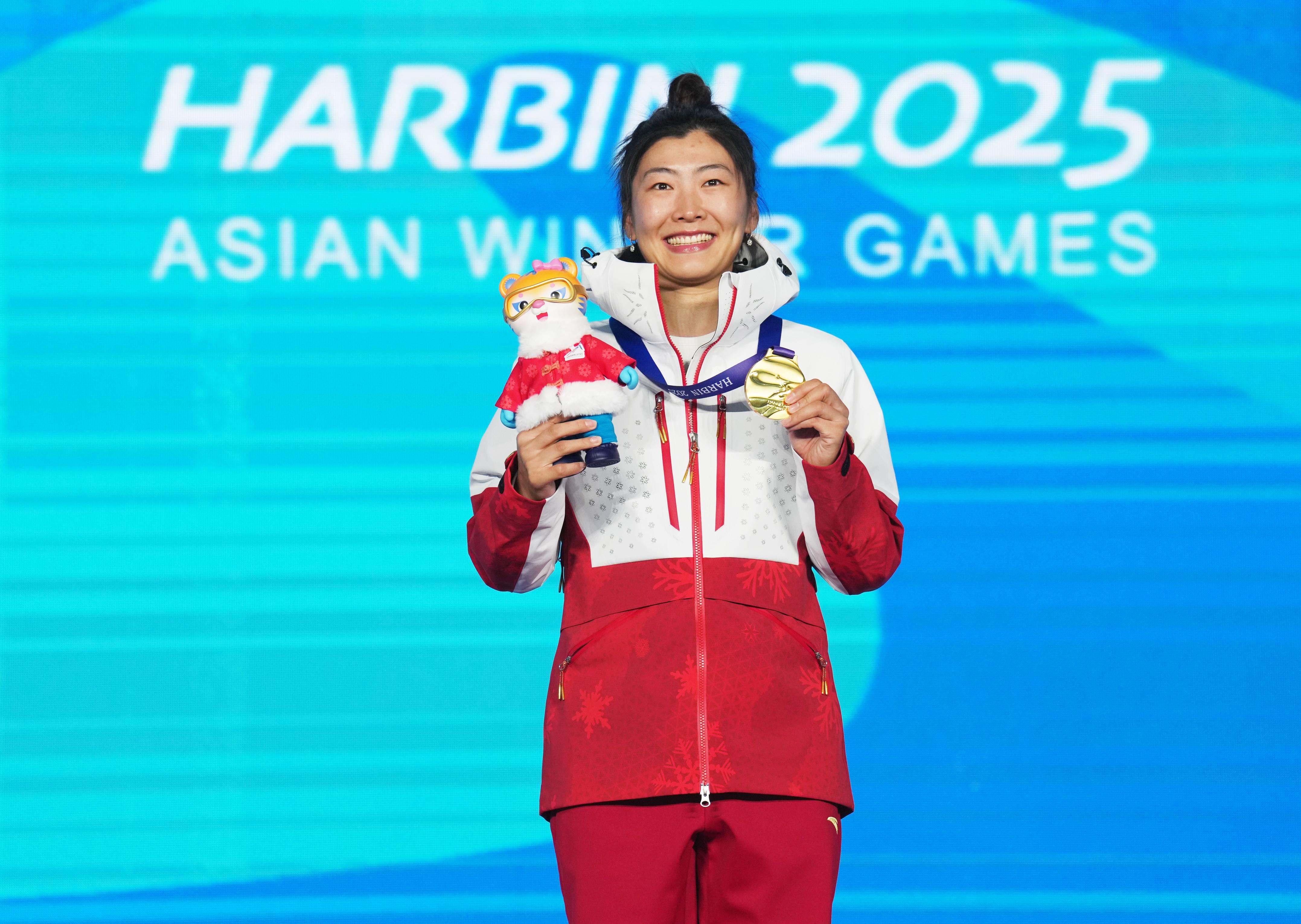 开云体育app-女子团体再获佳绩，实现梦想