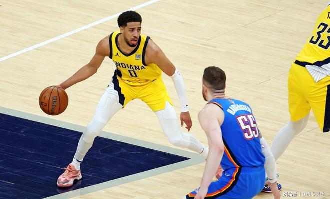 开云体育官方网站-步行者后卫持续爆发，球队稳进季后赛