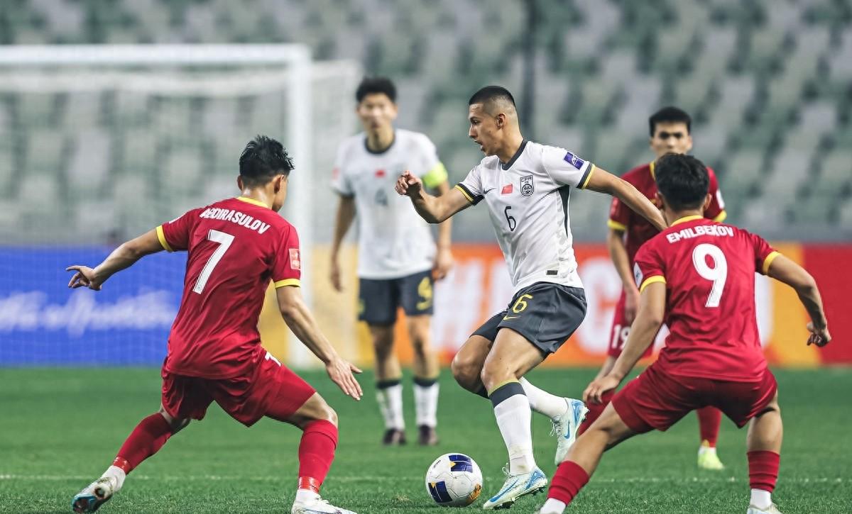 开云体育登录-国内足球赛事揭秘，技战术高下何人胜？的简单介绍