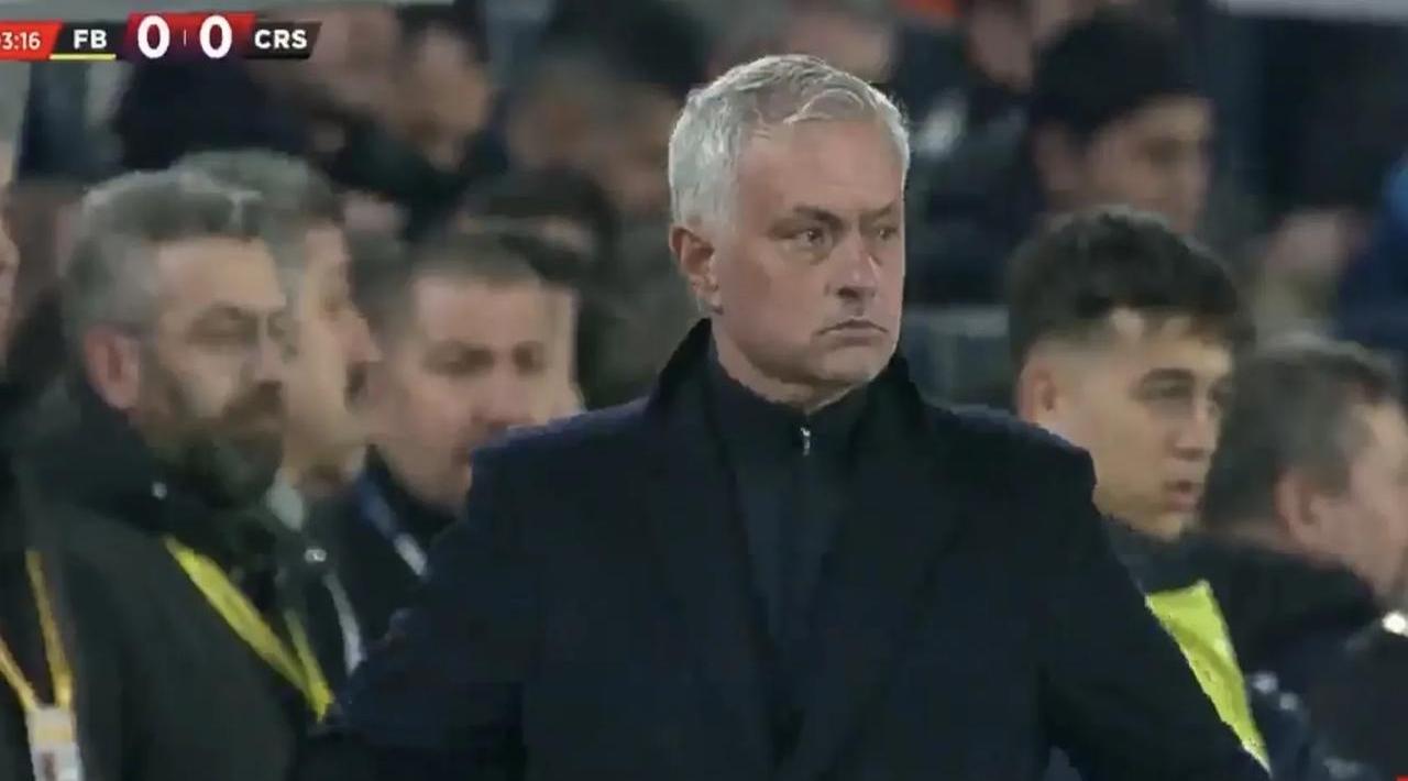 法兰克福客场爆冷输球,惨遭逆转 法兰克福客场爆冷输球,惨遭逆转