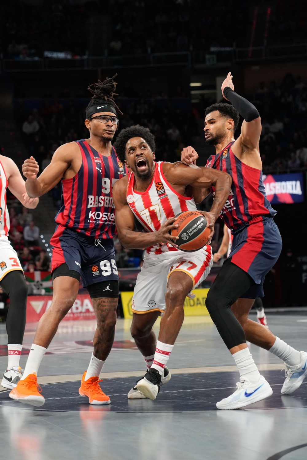 开云体育APP下载-非洲篮球联赛选手在国际舞台上闪耀