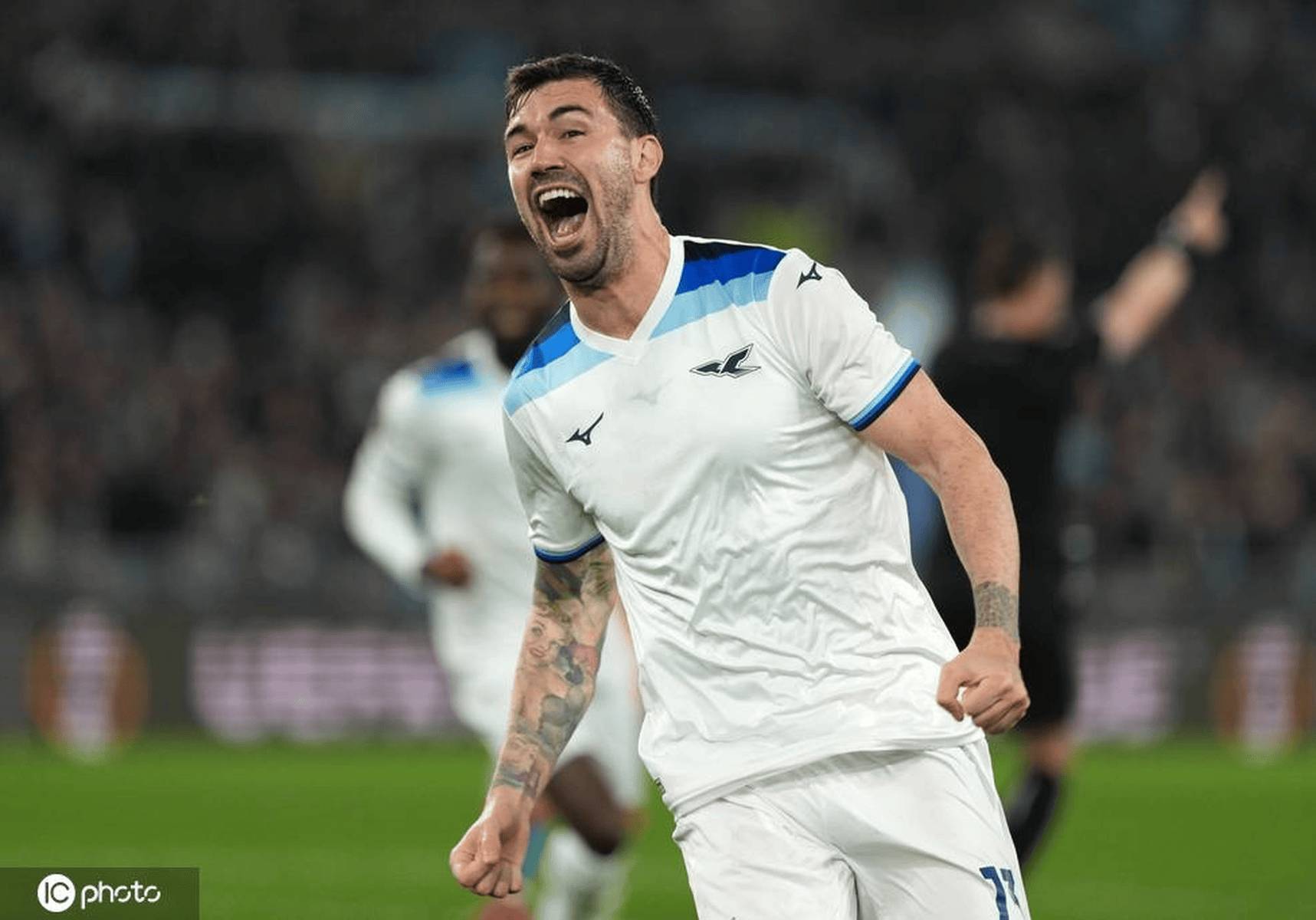 关于赫赫有名的意甲巨星，再次破门得分的信息