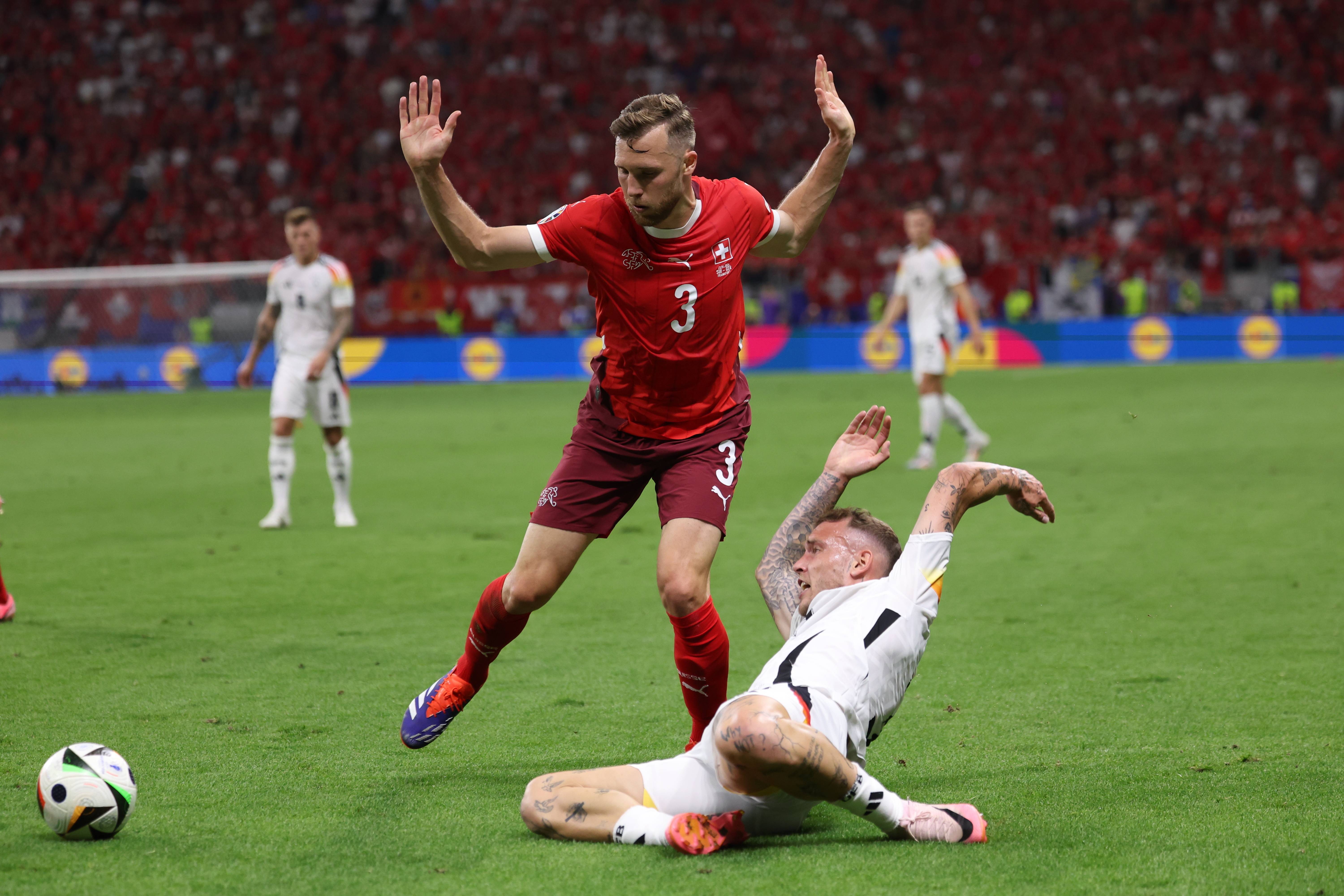 关于芬兰惊险胜出,成功晋级欧锦预赛淘汰赛的信息 关于芬兰惊险胜出,成功晋级欧锦预赛淘汰赛的信息