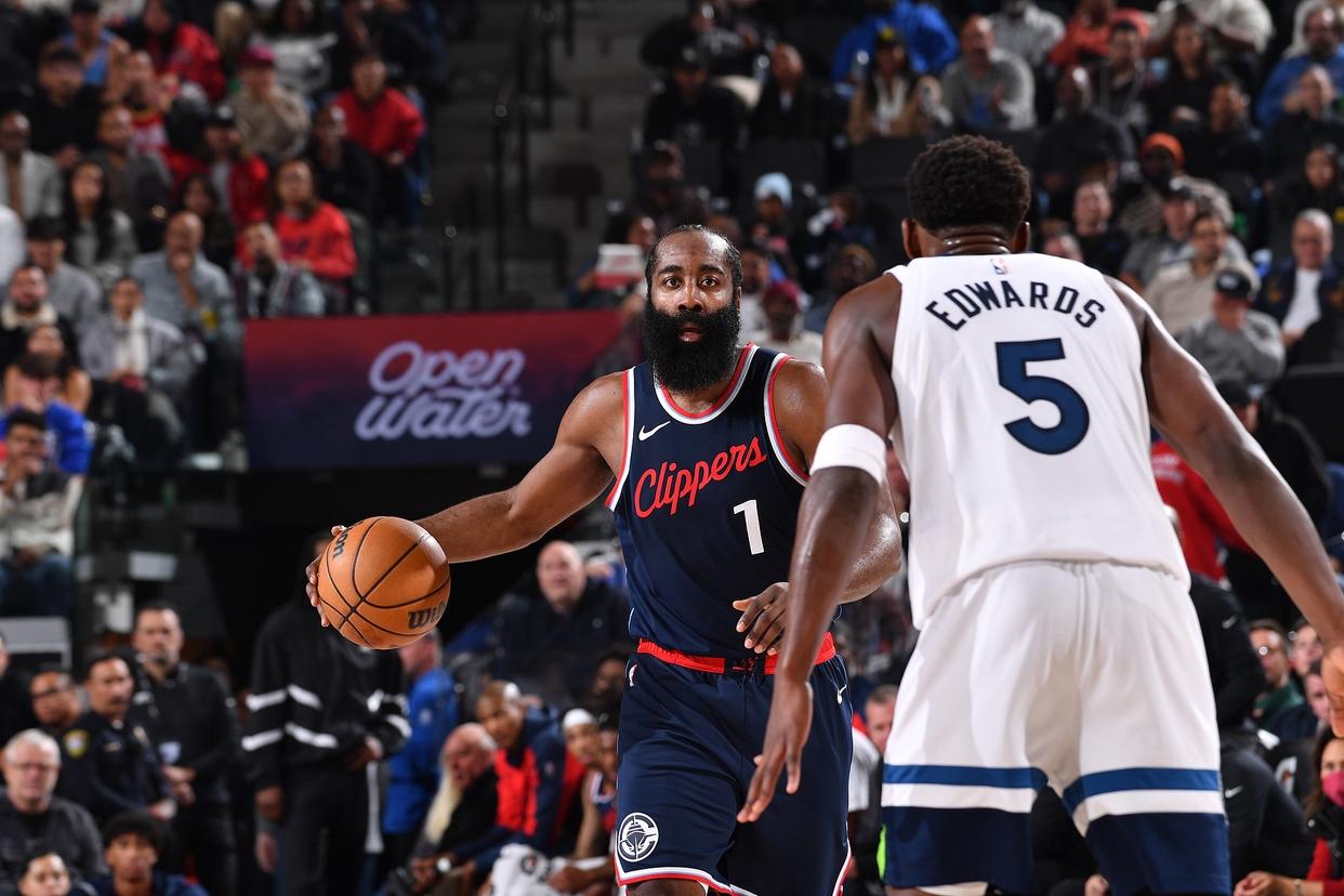 球队后卫连续5场砍下30+得分 球队后卫连续5场砍下30+得分