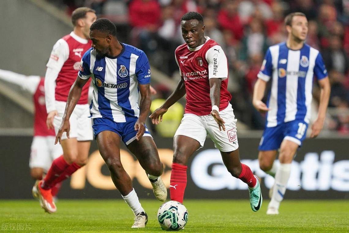 赫罗纳实力不俗,攻守兼备迎来大胜的简单介绍 赫罗纳实力不俗,攻守兼备迎来大胜的简单介绍