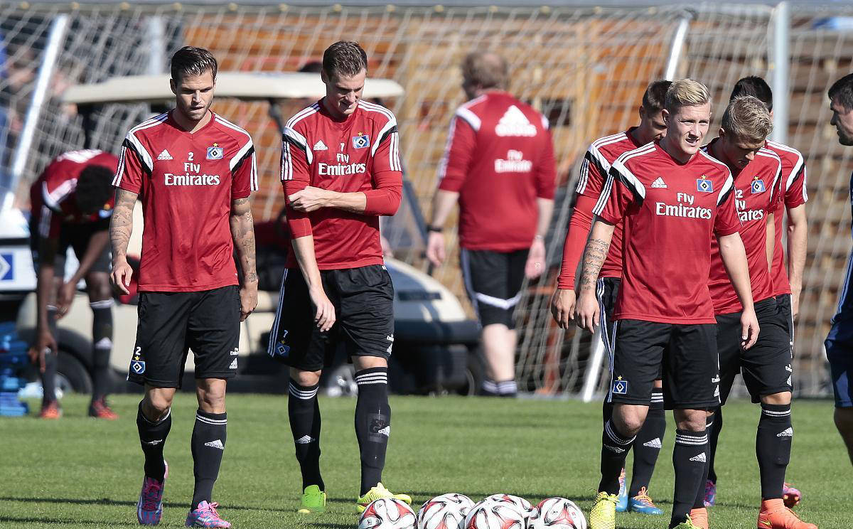 热那亚遭遇连败，降级形势堪忧