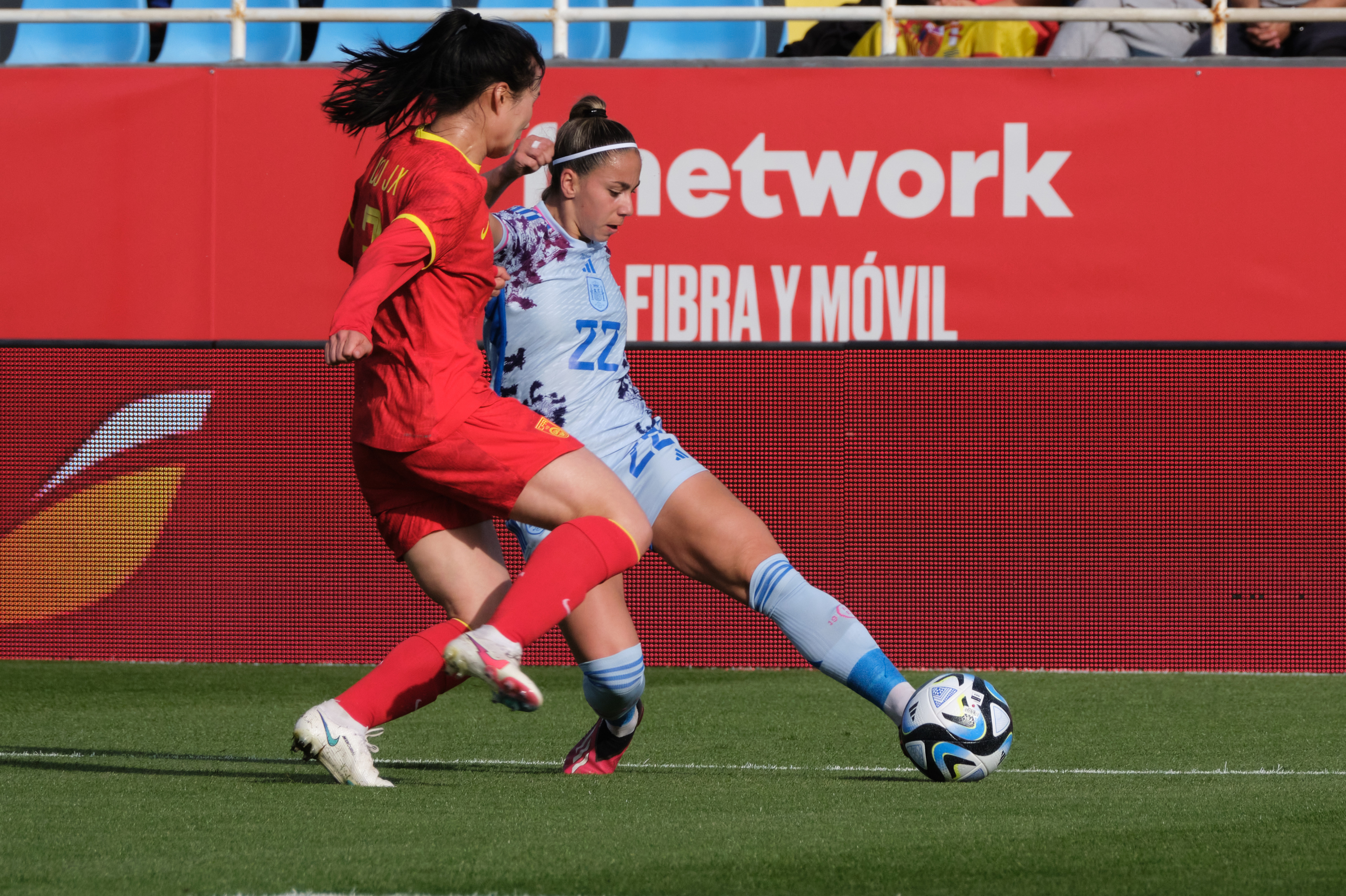 德国女足在友谊赛中斩获全胜,势如破竹 德国女足在友谊赛中斩获全胜,势如破竹