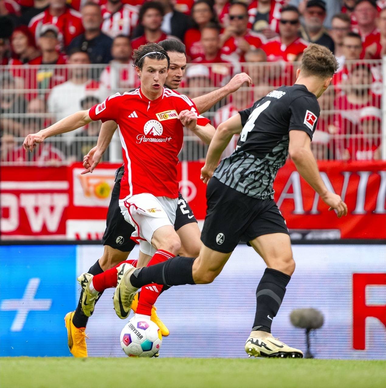 杜塞尔多夫客场胜利,实现保级目标的简单介绍 杜塞尔多夫客场胜利,实现保级目标的简单介绍