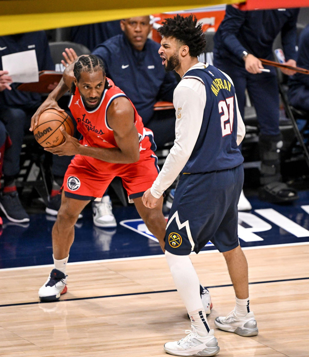 快船战胜独行侠,莱昂纳德发威砍下全场最高分 快船战胜独行侠,莱昂纳德发威砍下全场最高分