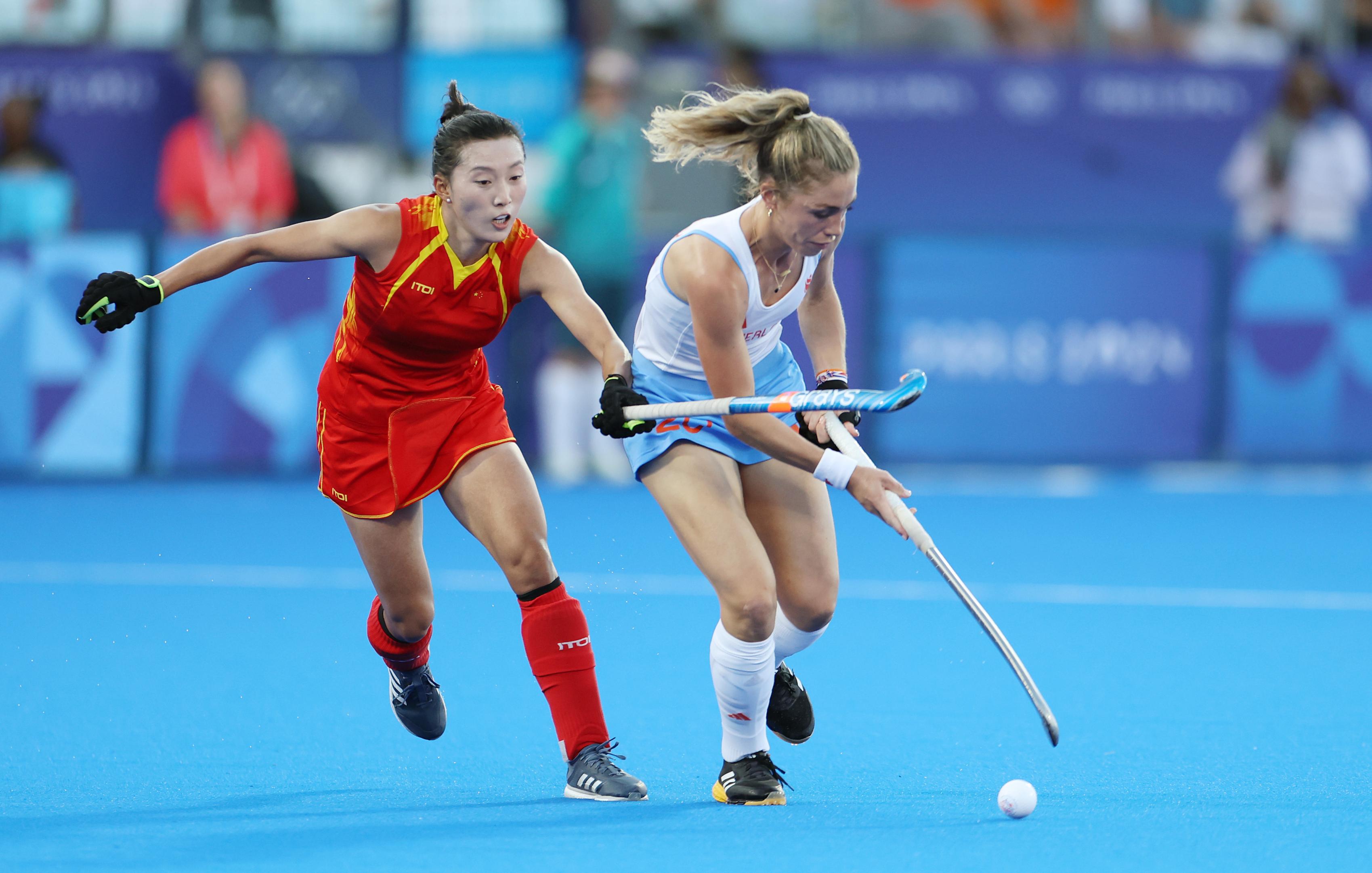 女子曲棍球赛场上创造精彩瞬间 女子曲棍球赛场上创造精彩瞬间