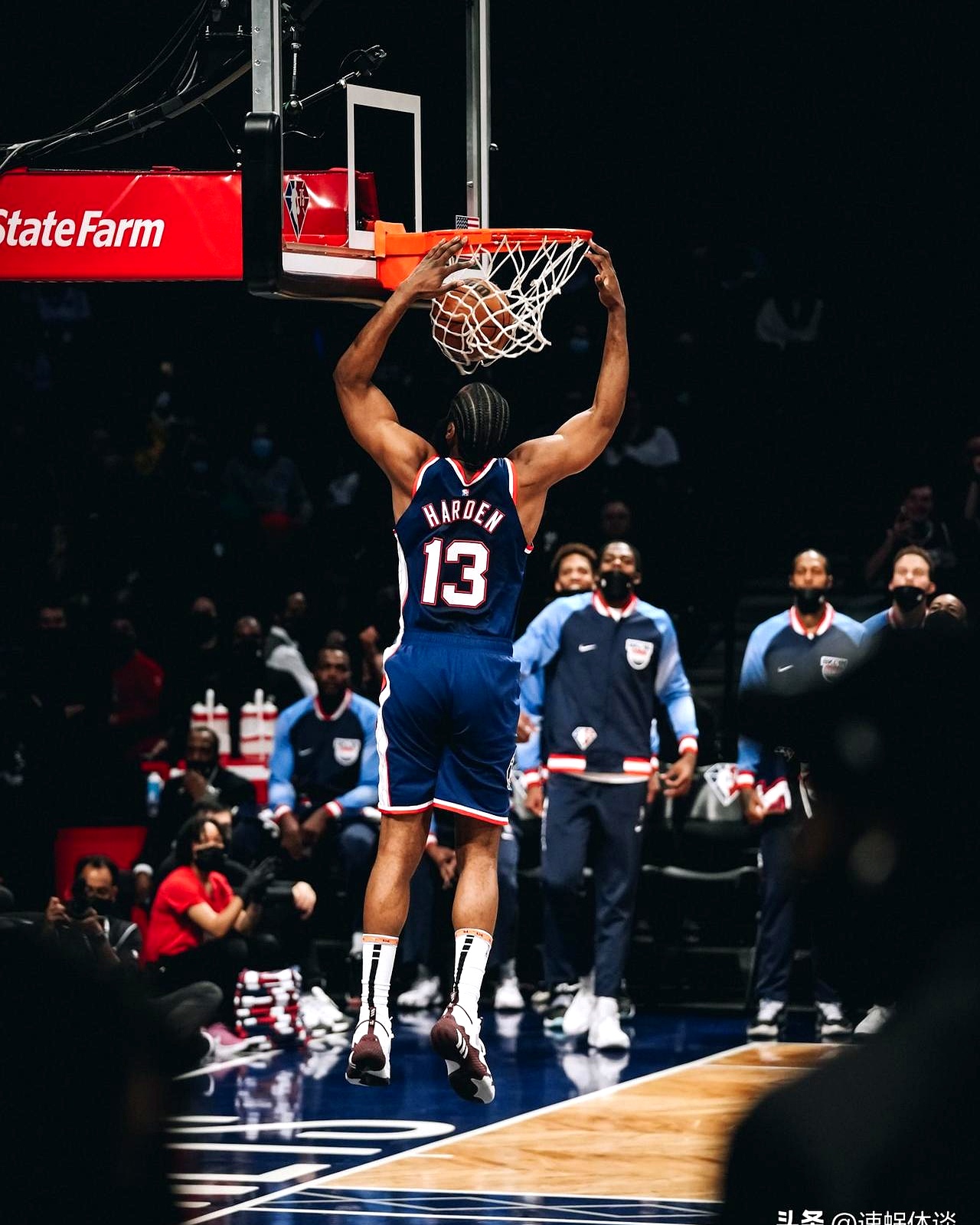 包含篮网反弹击败黄蜂,勇登东部前列的词条 包含篮网反弹击败黄蜂,勇登东部前列的词条