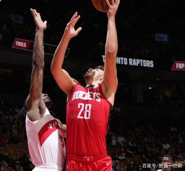 火箭惜败猛龙,遭遇两连败 火箭惜败猛龙,遭遇两连败