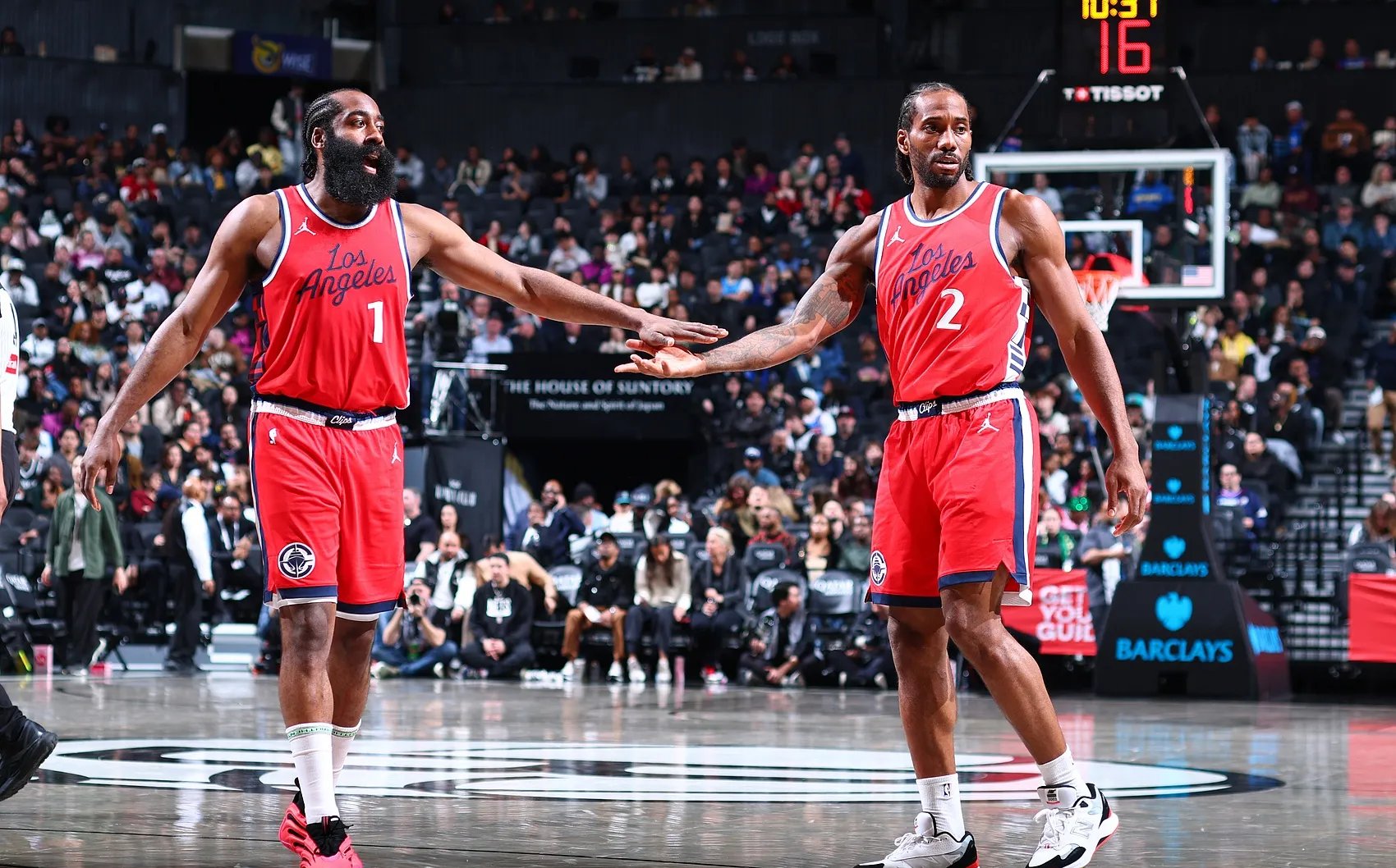 76人力克快船，豪取两连胜